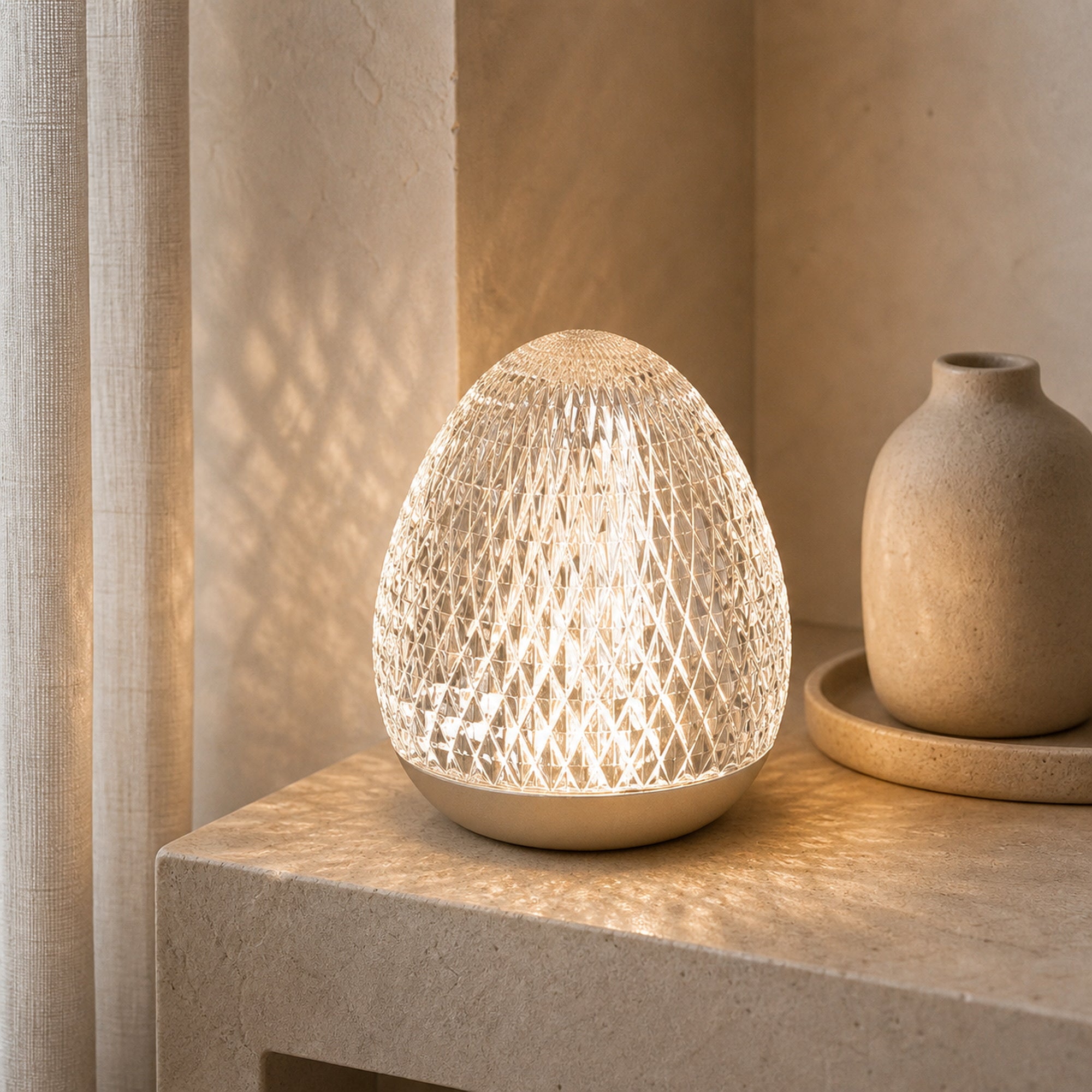 Lumi Egg 3-Level Dimmable Mood Lamp
