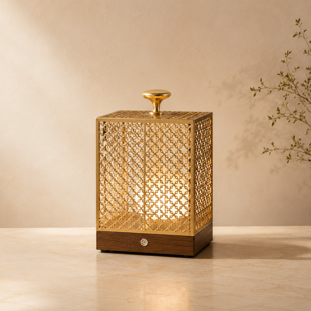 Soveria Leopard Lamp